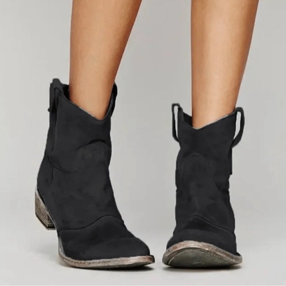 Black suede boots